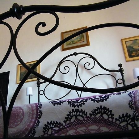 Montefollonico B&B Il Glicine חדר תמונה